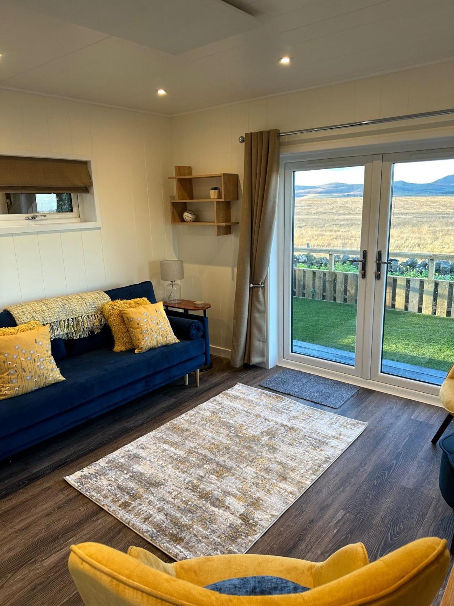 South Black Hill Penicuik Exterior photo